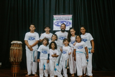 Theatro Municipal recebe a 1ª cerimônia de graduação e batizados dos alunos de capoeira