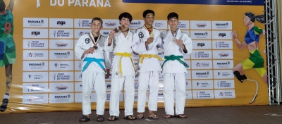 Judocas antoninenses representam Antonina na fase final dos Jogos Escolares