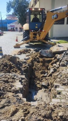 Prefeitura de Antonina avança com obras de reparos e manutenção no município