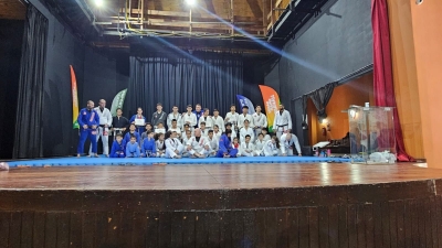Projeto Tatame de Jiu Jitsu realiza no Theatro Municipal graduação para seus alunos