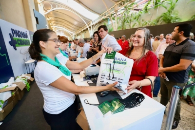 Prefeita Rozane Osaki participa do Paraná Mais Cidades para fortalecer gestão e buscar avanços para Antonina