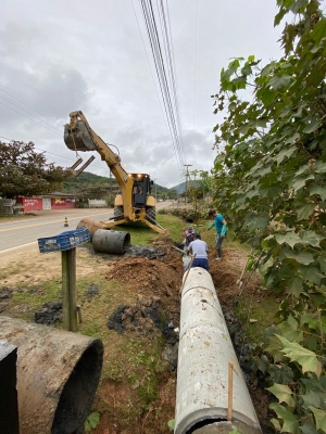 Prefeitura de Antonina segue com obras de melhoria pela cidade