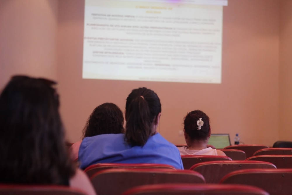 Setembro Amarelo: CAPS promove encontro com profissionais de saúde para fortalecer o cuidado em saúde mental