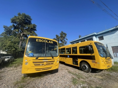 Novos ônibus escolares reforçam a frota da educação