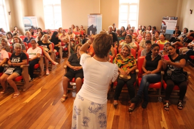Prefeitura de Antonina realizou no último final de semana uma tarde especial para mulher antoninense