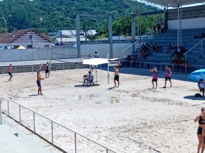 Torneio IZ Esportes de Vôlei de Praia agita Antonina com grandes disputas