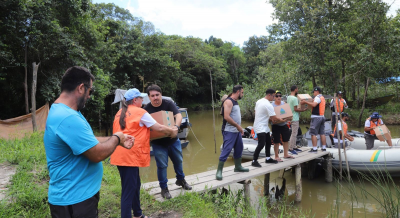 Prefeitura de Antonina realiza entrega de mantimentos a famílias afetadas pelas chuvas