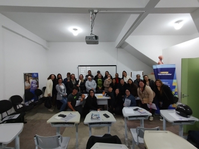 Empreendedores de Antonina participam de capacitação em Gestão Financeira 