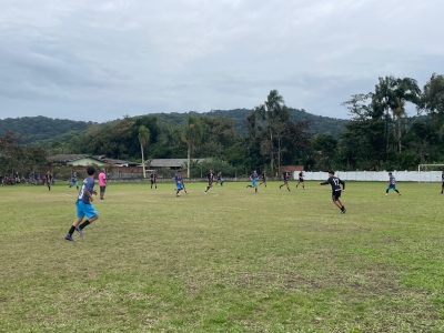 Torneio Piá  Bom de Bola movimenta Antonina com jovens talentos do futebol escolar