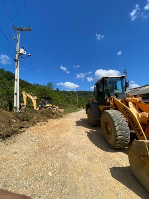 Prefeitura realiza melhorias em rua no bairro KM 5