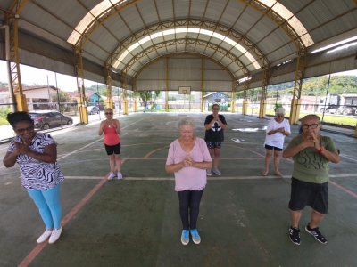 Prefeitura de Antonina promove aulas de Qi Gong Renovado para a melhor idade