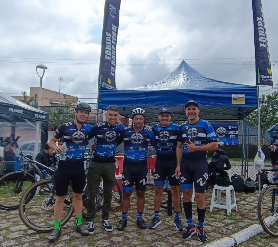 Ciclistas antoninenses participam da Copa Evolue na cidade de Piraquara
