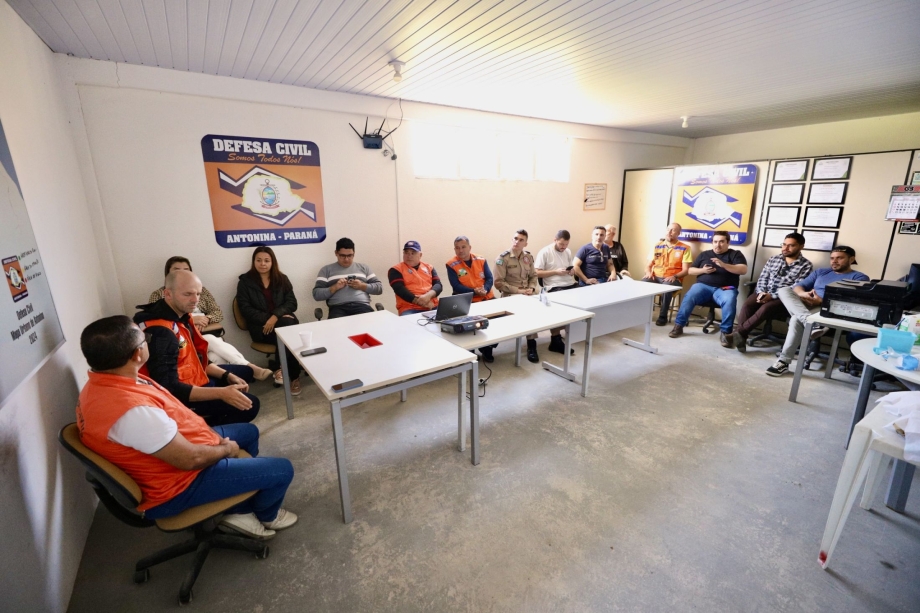 Prefeitura de Antonina realiza reunião de alinhamento para Simulado de Alagamento no bairro Jagatá