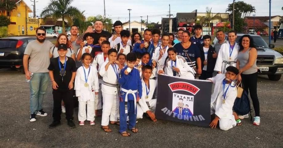 Atletas Antoninenses participam da 1ª Copa Kimono Kaiçara de Jiu-Jitsu
